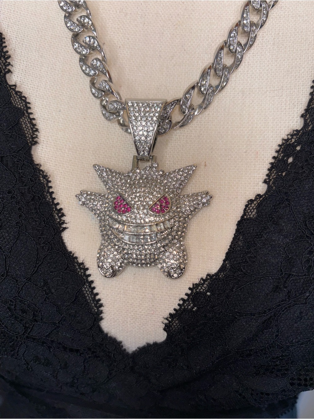 Silver tone Crystal GENGAR Pendant Necklace with Pink Eyes Pokemon